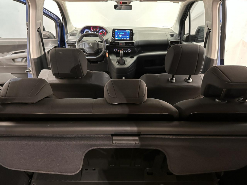 Peugeot Rifter Minivan 5 pts. Active, 1.6TD, TM5, a/ac., 5 pas., R-16 2024